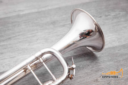 BACH STRADIVARIUS Trompete - #193842 Silber
