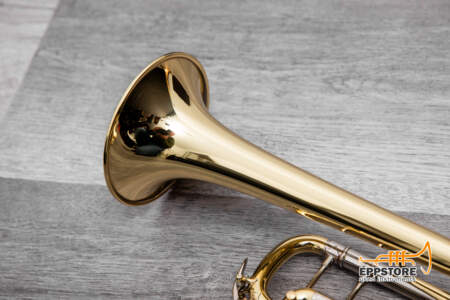 BACH STRADIVARIUS Trompete - 72 - lackiert