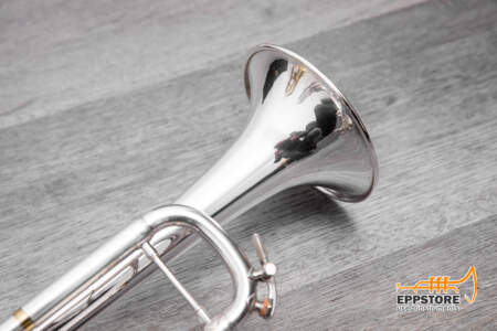 BACH STRADIVARIUS Trompete - 43 Silber, LR 25