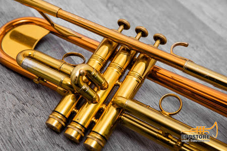 KANSTUL Trompete - 1500A