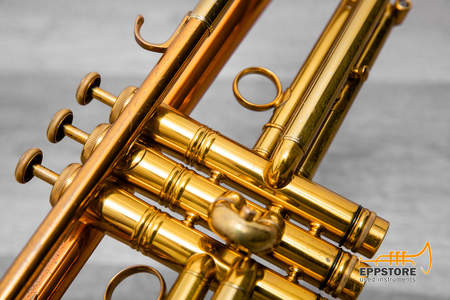 KANSTUL Trompete - 1500A
