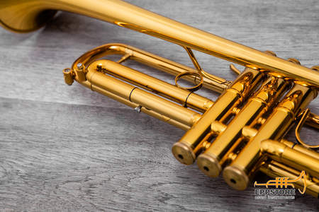 B&S Trompete - JBX Line, Goldlack