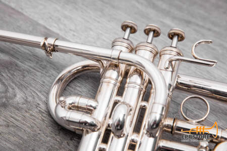YAMAHA Piccolo Trompete - YTR 9825