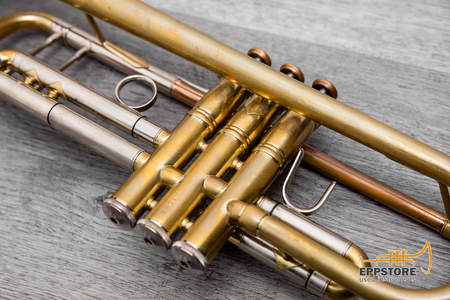 B&S Trompete - Unikat, Bronze