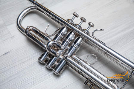 BACH STRADIVARIUS Trompete - Modell 72, LR 25