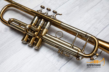 BACH STRADIVARIUS Trompete - New York 67